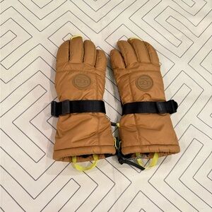 UGG Extreme Shasta Gauntlet Gloves